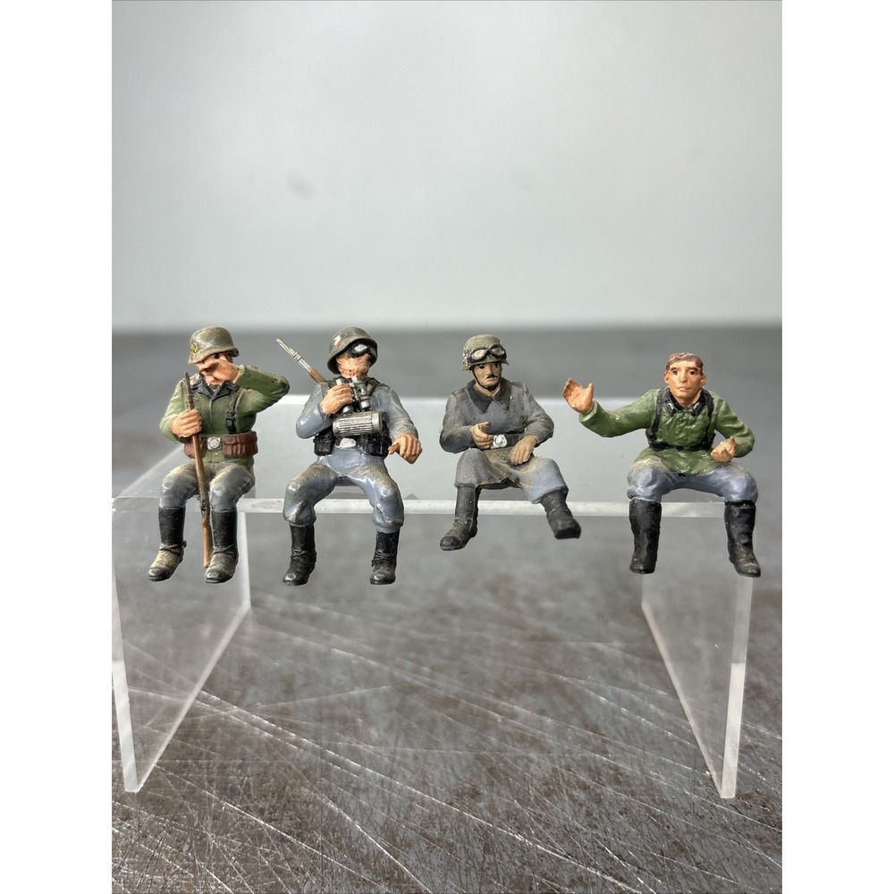 Tamiya Valor 21st Century 1/35 WWII Sitting Soldier Figures Built Painted Lot